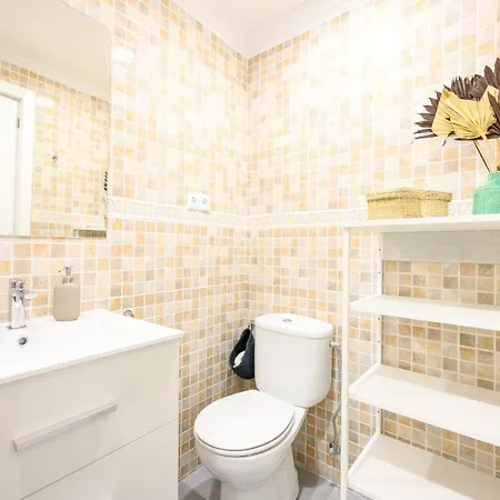 Belgica 2 - 2 & By 10tosea Fuengirola