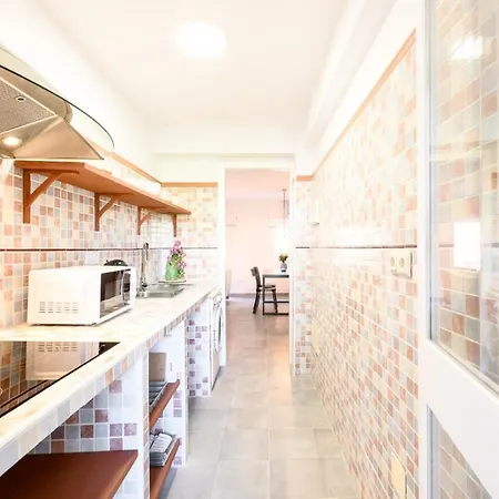 Belgica 2 - 2 & By 10tosea * Fuengirola