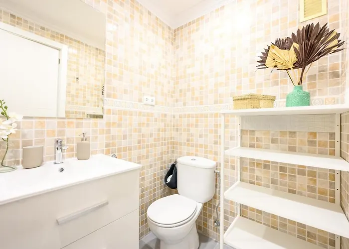 Belgica 2 - 2 & By 10tosea Fuengirola