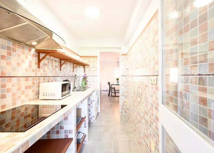 Belgica 2 - 2 & By 10tosea * Fuengirola