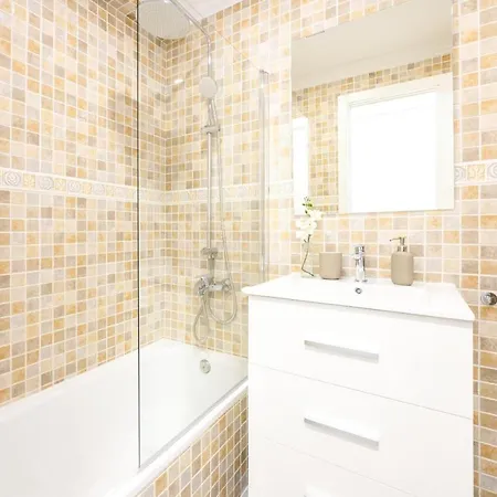 شقة Belgica 2 - 2 & By 10tosea فوينخيرولا